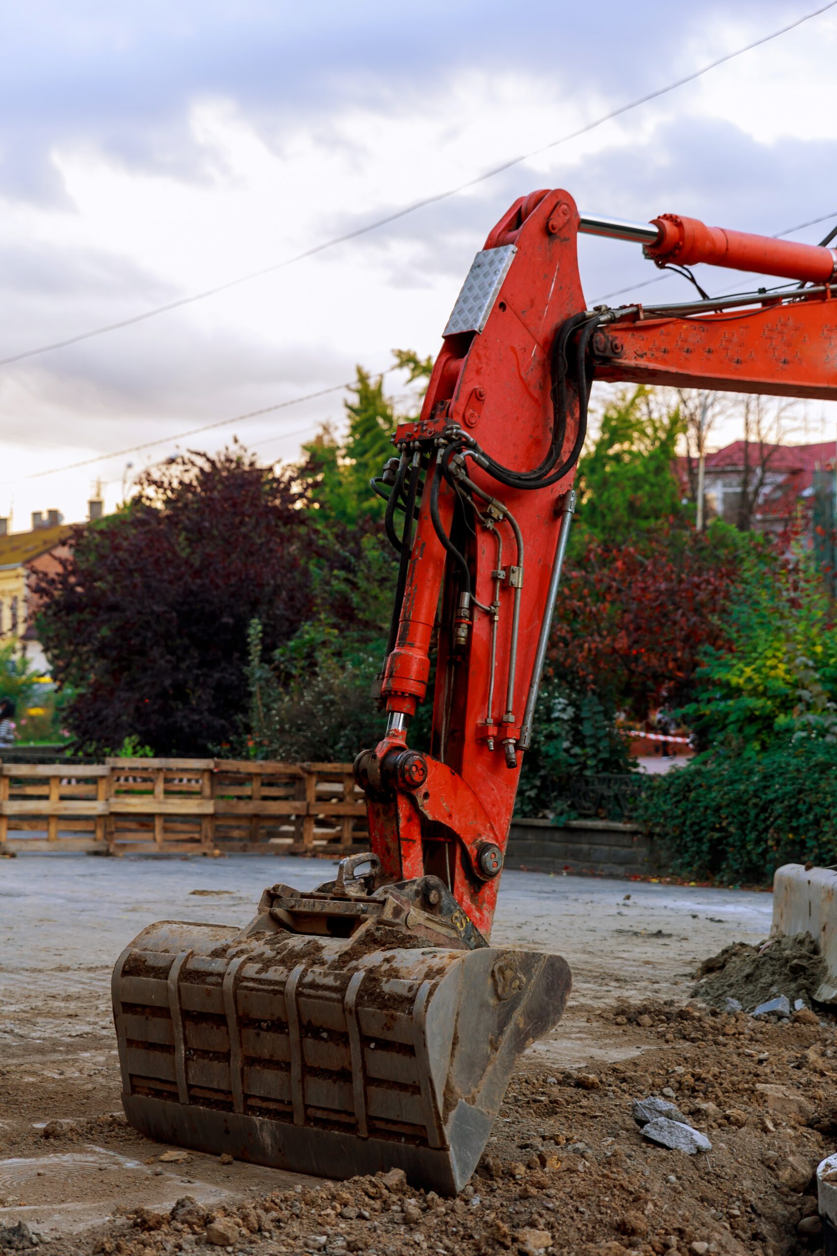 Grading Services in Lakeport CA excavator who digs the road